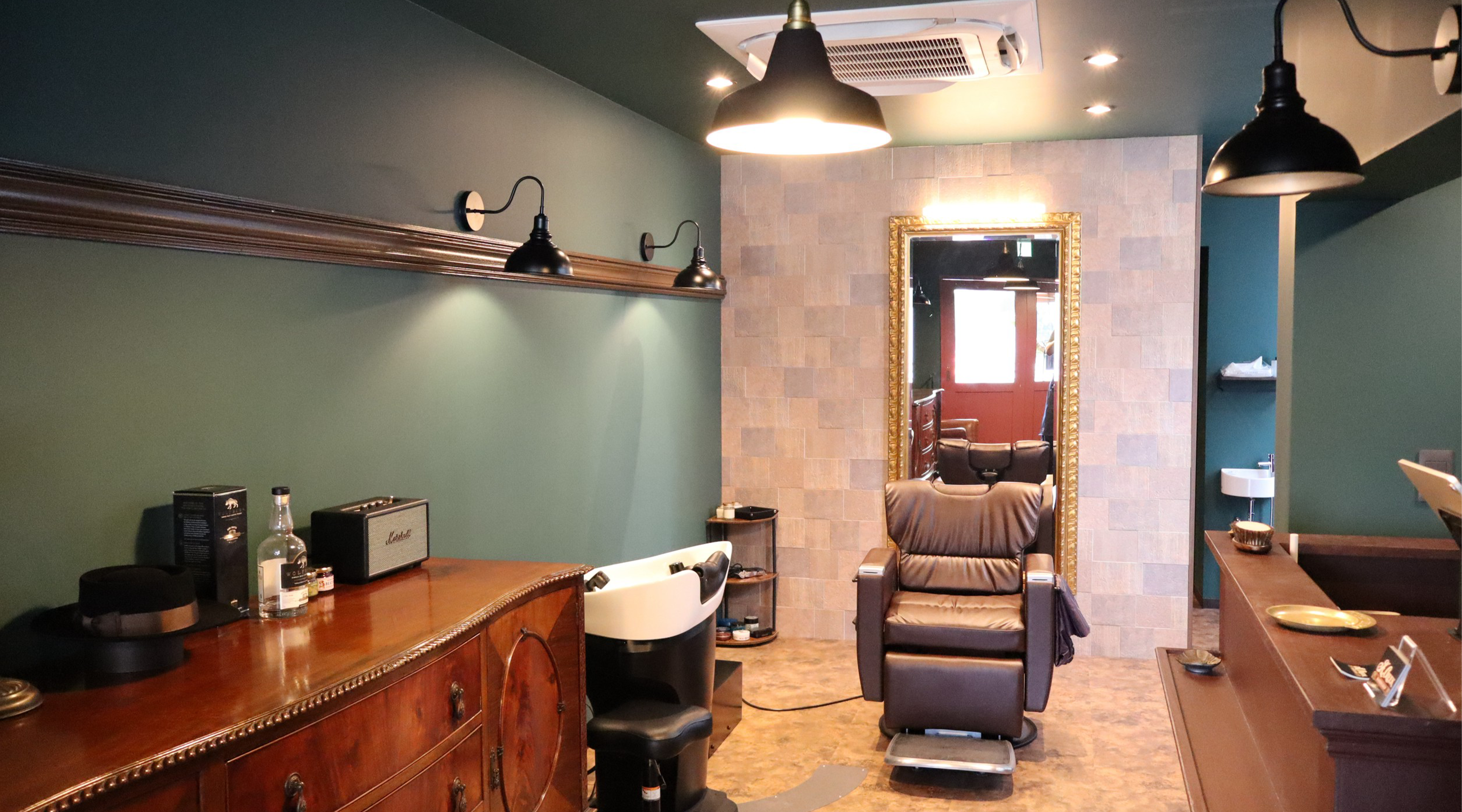 K.CREEK BARBER SHOP